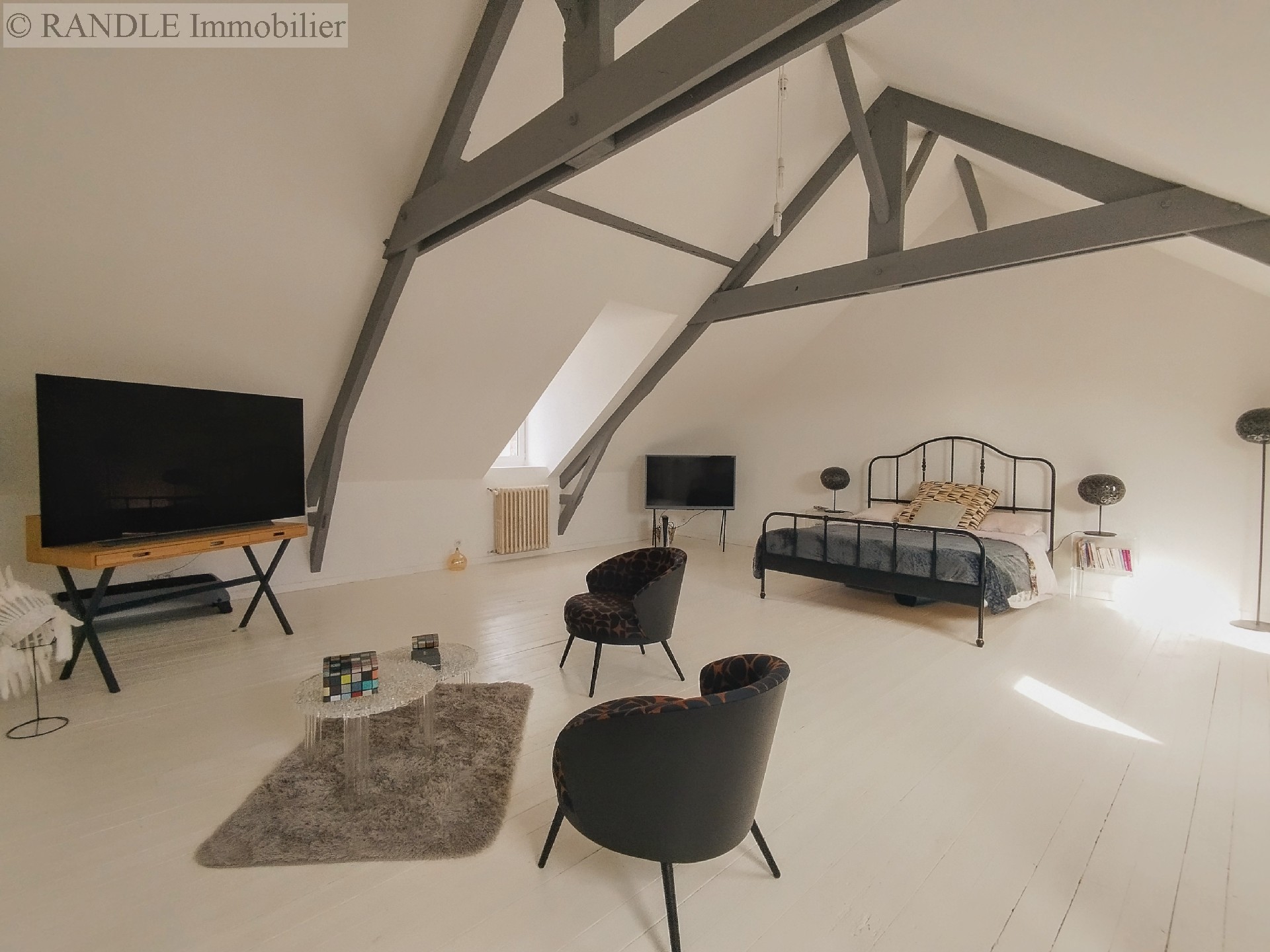 Vente maison - LORIENT 226 m², 8 pièces